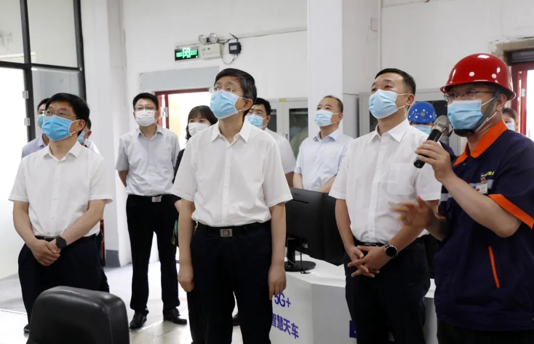 河南省通信管理局党组书记、局长陆建文一行调研“5G+无人驾驶，智能配矿行车”项目 - 薏莱蒲茵(唐山)科技有限公司